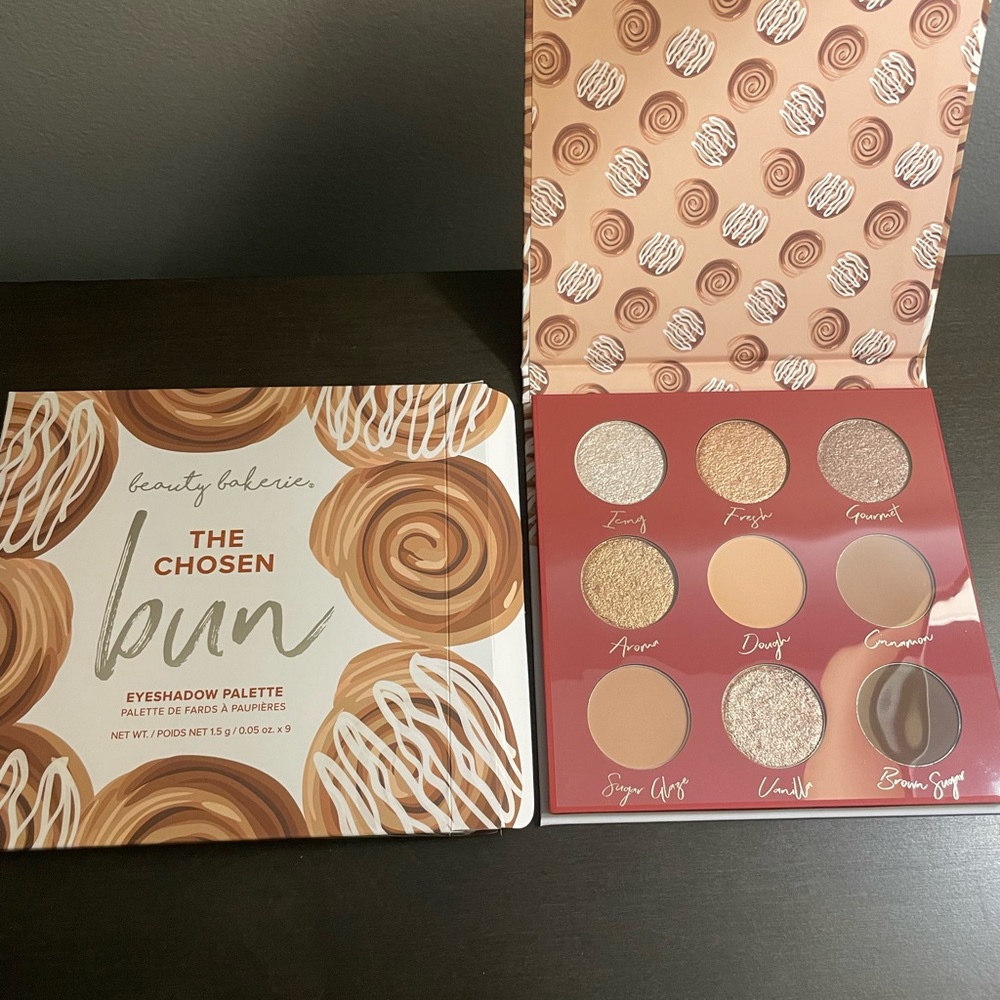 Beauty Bakerie The Chosen Bun Eyeshadow Palette